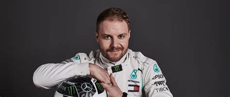 🎤🕺 time for quick game of 'this or that' with vb! Mercedes bestätigt Valtteri Bottas für die Saison 2020