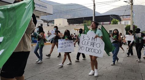Marchan Mujeres En Tlapa Y Chilapa En Apoyo A La Despenalización Del