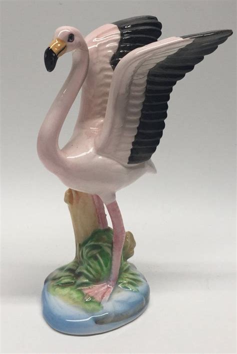 Vintage Decorative Wings Up Pink Flamingo Porcelain Bird Figurine Made
