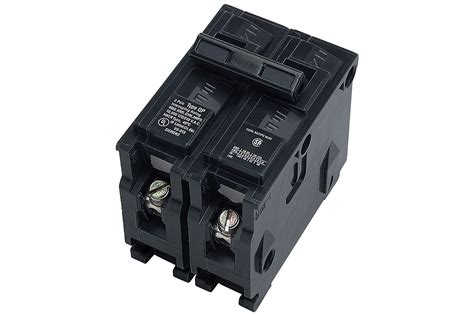 What Are Double Pole Circuit Breakers