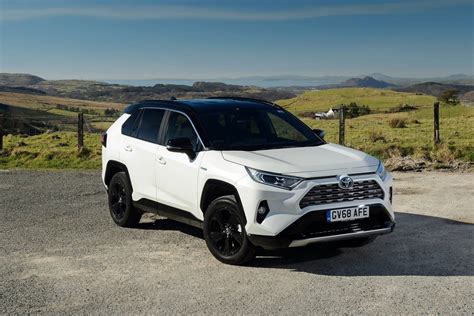 Toyota Rav4 Estate 25 Vvt I Hybrid Design 5dr Cvt 2wd On Lease From £