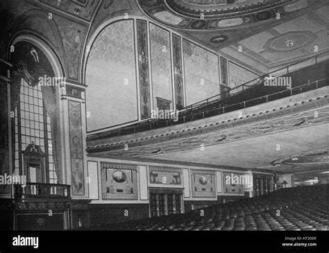 1920s Theatre