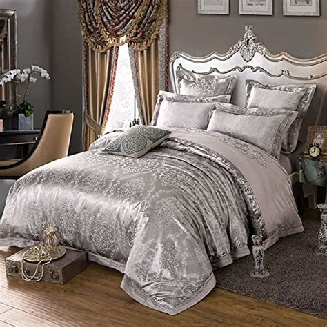 Discover more ways to relax with luxury bedding sets and bedding collections, offering the ultimate in designer style and comfort for your master bedroom or guestroom. Luxury King Size Bedding Set: Amazon.co.uk