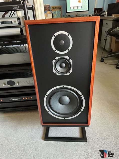 Klh Model 5 Speakers With Included Stands Photo 4473133 Us Audio Mart