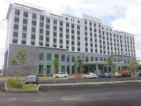 Positioning itself as a 4 star city hotel, paya bunga hotel houses 208 well appointed rooms and suites. AsianAviationGossip: Sultan Abdul Halim Shah Airport, Alor ...
