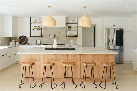 25 Cheerful And Breezy Beach Style Kitchens For The Efficient Modern Home