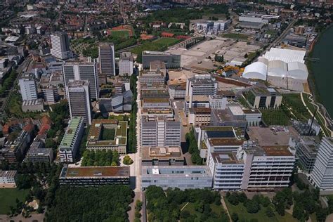 Novartis öffnet Seinen Basler Campus Für Start Ups Basel Badische