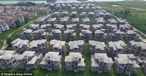 Photos Show Hundreds Of Abandoned Villas In Chinese Ghost City Of