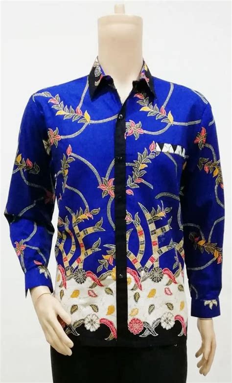 Sering kita melihat anyaman bambu pada kerajinan tangan seperti besek, tikar anyaman lainnya, sekarang kita coba meniru motif. Batik Tulis Madura Motif Bambu - Batik Indonesia