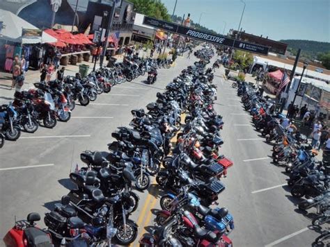 Annual Sturgis Rally Expecting 250000 People Stirring Virus Concerns