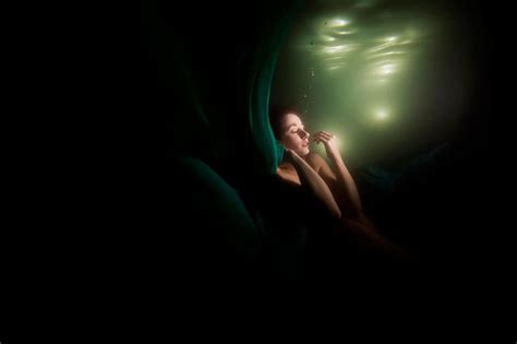 Neonscope Underwater Images By Ilse Moore Underwater Images