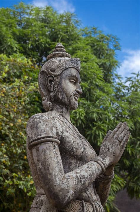 Sculpture Of King Devanampiyatissa The First Buddhist King In Ceylon