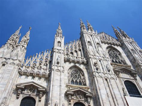 The Amazing Gothic Cathedral In Milan Italy Gothic Cathedral