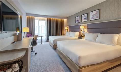 Hilton Garden Inn Dublin Custom House Hotel Rooms