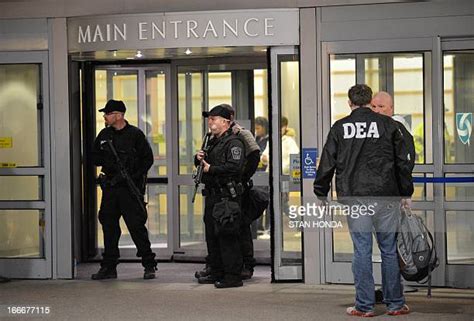 Drug Enforcement Agency Photos And Premium High Res Pictures Getty Images