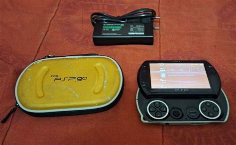 Sony Psp Go Console Black Version With A Lot Of Games Case Read