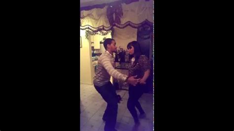 Dancing Bachata Dominican Style Pt 1 Youtube