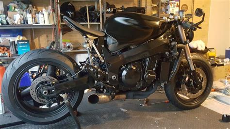 Zx7r Streetfighter Build Moto Motos Vehicule
