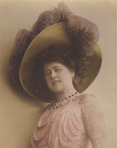 Superb Edwardian Portrait Of Lady In Hat And Gown 1900s Rppc 900