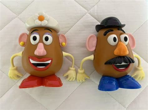 Disney Mr Potato Head Mrs Potato Head Mini Figure Set Limited Fs