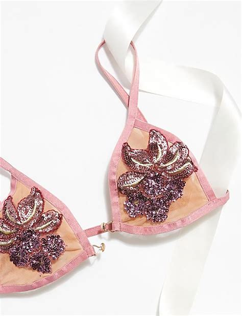 37 Cute Bralettes To Wear On Valentine S Day Stylecaster