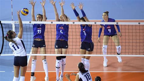 Euro Féminin De Volley La France Sincline Face Aux Serbes Et Concède