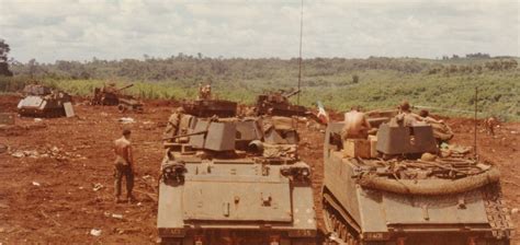 M113 Acav 11 Acr Blackhorse Vietnam War Photos Vietnam Veterans