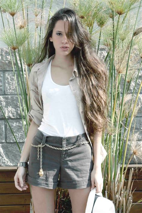 Es un mtodo que, tomando en cuenta la demanda de un producto, el costo de mantener el inventario, y el costo de ordenar un pedido, produce como salida la cantidad ptima de unidades a pedir para minimizar costos por. Maxi Orozco