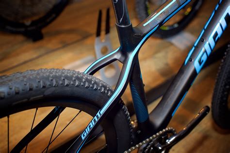 New Bike Giant 2016 Line Up Arm Crank