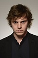 Evan Peters is literal bae Evan Peters, Missouri, Sara C, Ahs ...