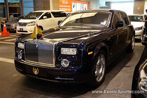 For best price and more details: Rolls Royce Phantom spotted in Kuala lumpur, Malaysia on ...
