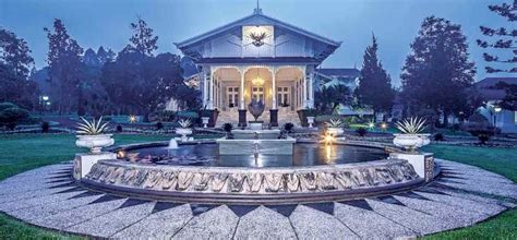 Maybe you would like to learn more about one of these? OBYEK WISATA ISTANA PRESIDEN CIPANAS CIANJUR JAWA BARAT