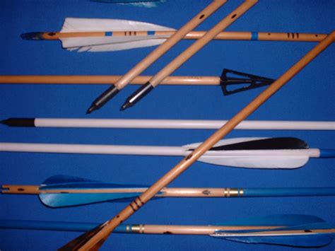 Traditional Archery Equipment Hand Made Wooden Arrows And Supplies