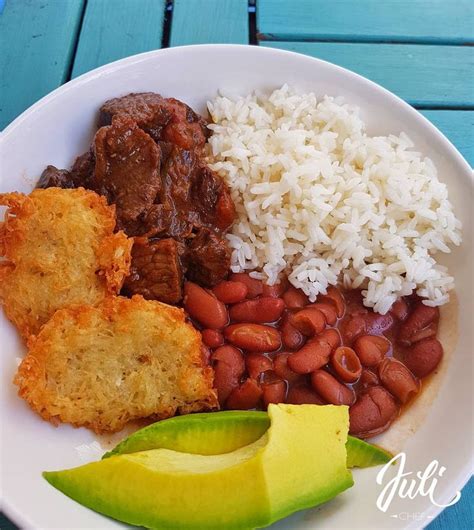 Dale Mention A Quien Sea Loco Con Su Bandera 🇩🇴🏡🥑💪 Arroz Blanco Habichuelas Rojas Res Guisada