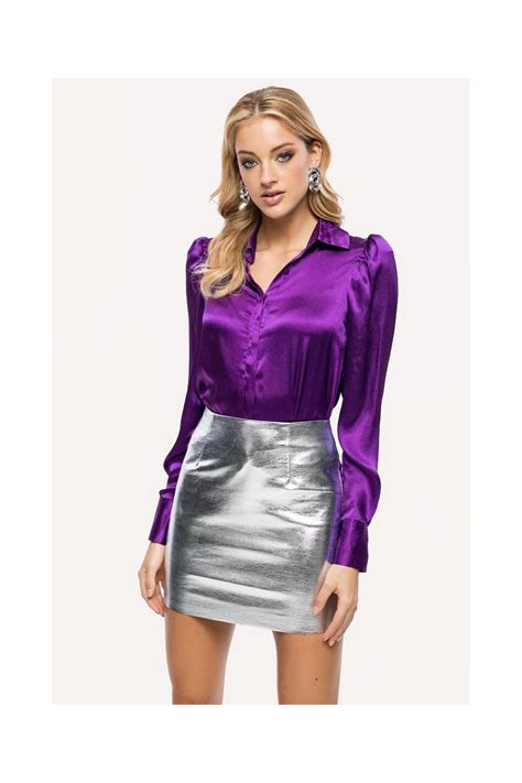 Loavies Dark Purple Satin Blouse Loavies In 2020 Satin Top Blouses Purple Shirt Outfits