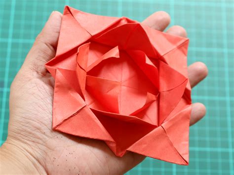 Easy To Make Origami Flower How To Make A Simple Origami Flower Paper