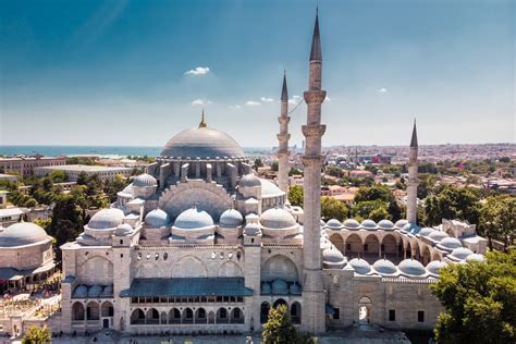 8 Mosques Not To Miss While In Istanbul Istanbul Islamic Muslim Tours