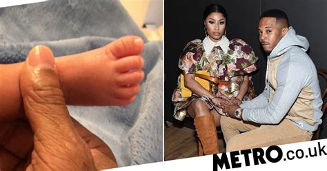 Nicki Minaj Talks All Night Labour And Painful Breastfeeding Metro News