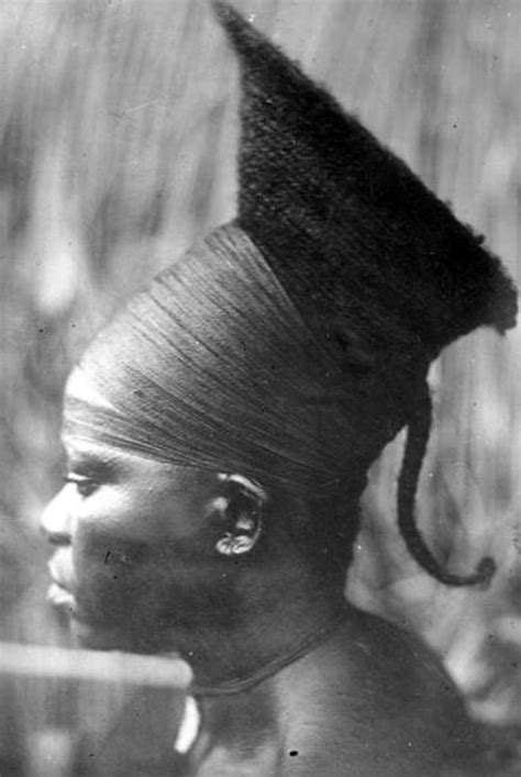 Africa Mangbetu Woman Uele Aruwimi And Uele Province Orientale Dr