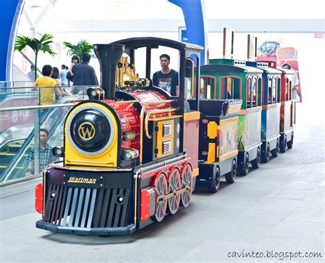 Entree Kibbles Mini Express Train Ride For The Kids Westgate