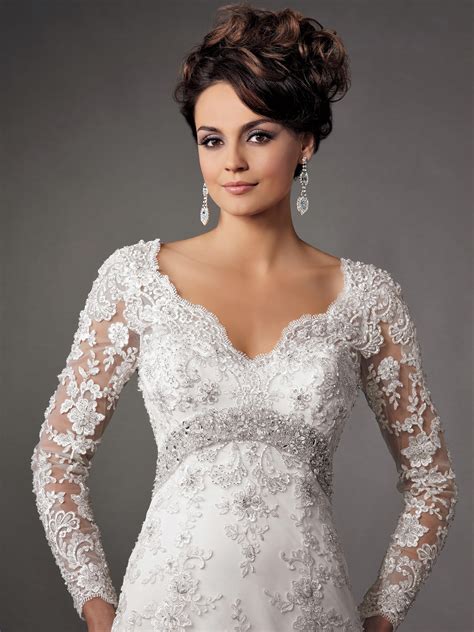 Elegant Fall Lace Wedding Dresses With Sleeves Sang Maestro