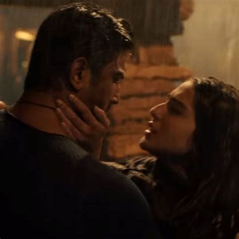 Kedarnath Teaser Sara Ali Khan Sushant Singh Rajputs Kiss Sets The