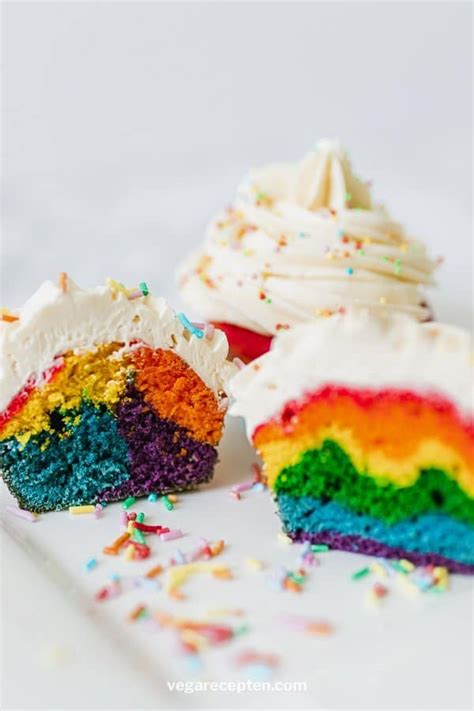 Regenboog Cupcakes Maken Een Kleurrijk Cupcake Recept