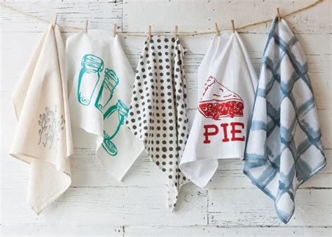 Breezy Kitchen Linens Bake From Scratch