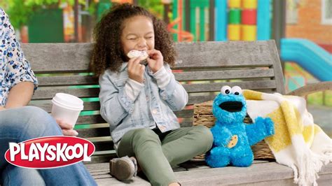 Playskool Friends Sesame Street Feed Me Cookie Monster Official