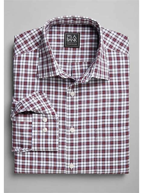 Traveler Collection Tailored Fit Spread Collar Grid Sportshirt