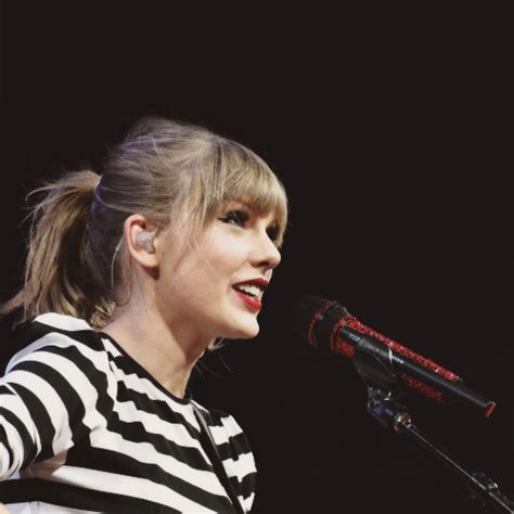 Tayloralisondaily Singer Taylor Swift Taylor