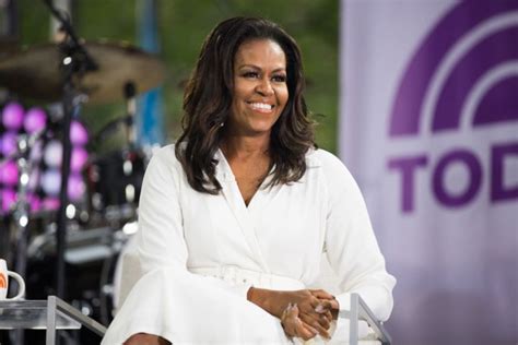 Michelle Obama Beats Hillary Clinton As Americas ‘most Admired Woman Gallup Poll National