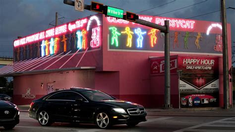 Club Pink Pussycat Strip Club Is Closed Miami Herald