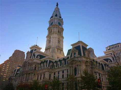 philadelphia s city hall was the world s tallest habitable building from 1894 until 1908 until